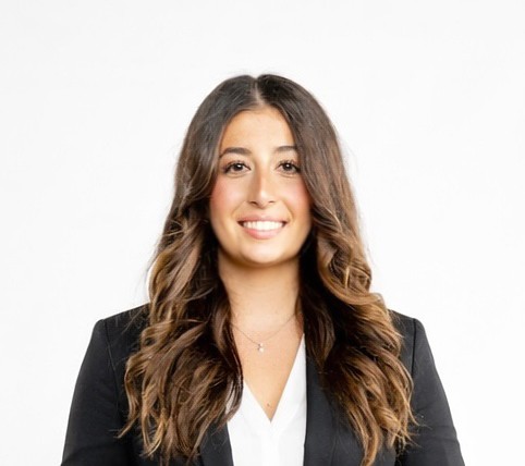 Lillianna Meram, Paralegal and Executive Assistant